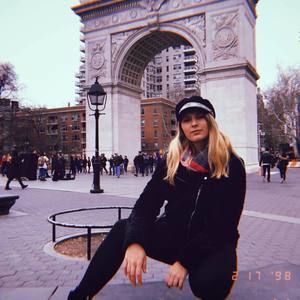 Meet your Posher, Sophia